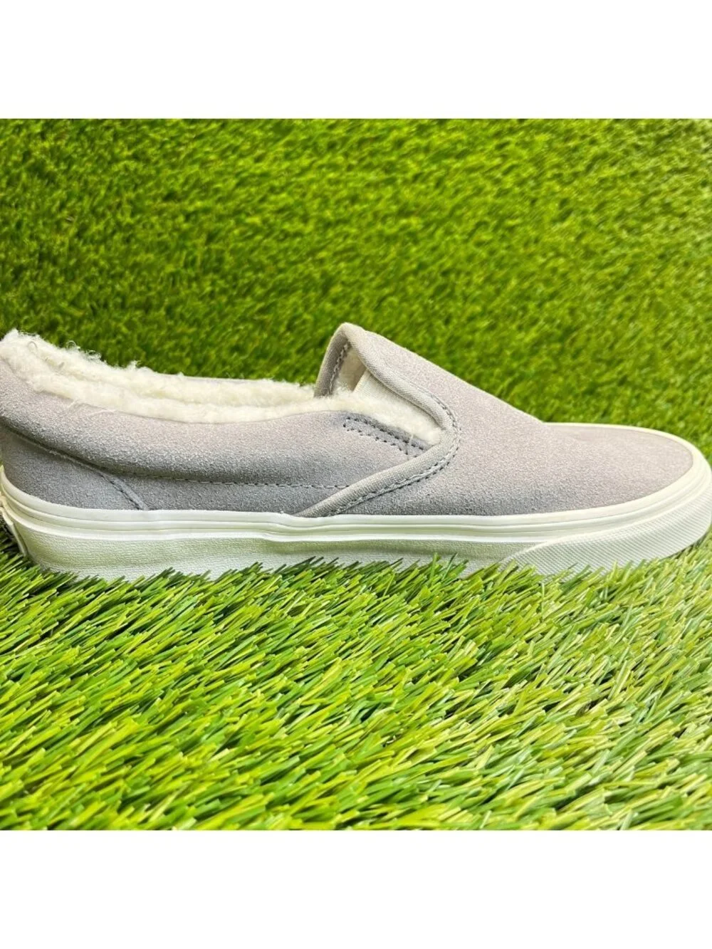 Vans Classic Slip-On Womens Size 7.5 Gray Athletic Skateboard Shoes Sneakers